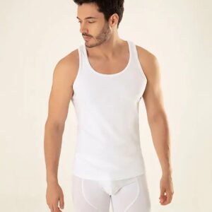Texto alternativo: Camisilla masculina en tela lycra deportiva, ligera y elástica. Ideal para uso diario, entrenamiento o como prenda interior cómoda y fresca.